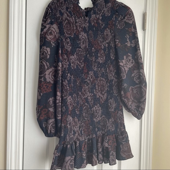 Zara Smocked Mini Dress Size XS - Picture 4 of 5